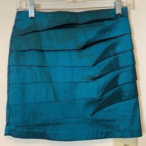 Tae Skirt Size Small Metallic Blue